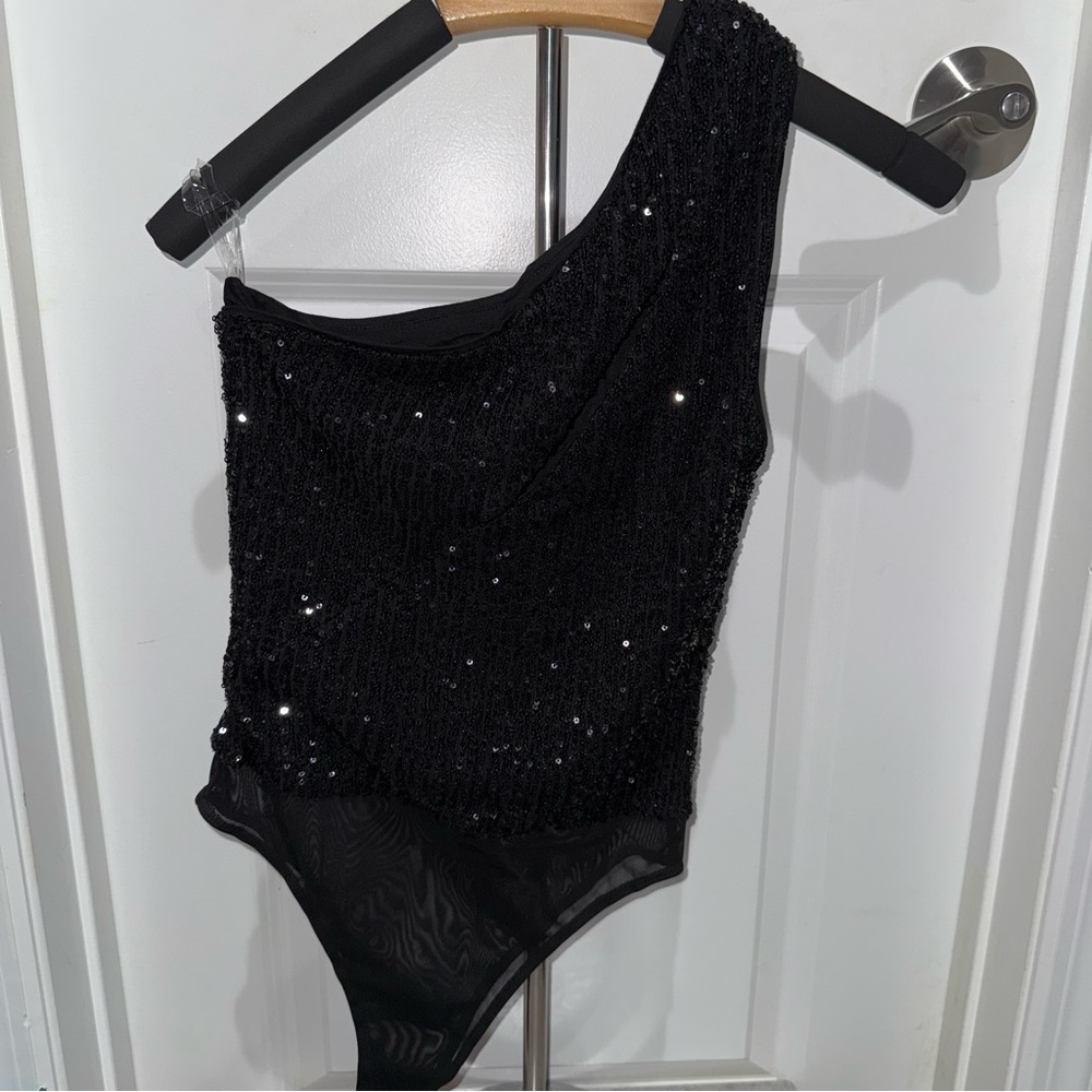 Black Sequin Bodysuit With Cut Out In Front SIZE: SMALL - Picture 2 of 5